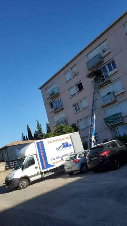 Déménagement d'un appartement à Bagnols, Mons, AARL Garde-meubles